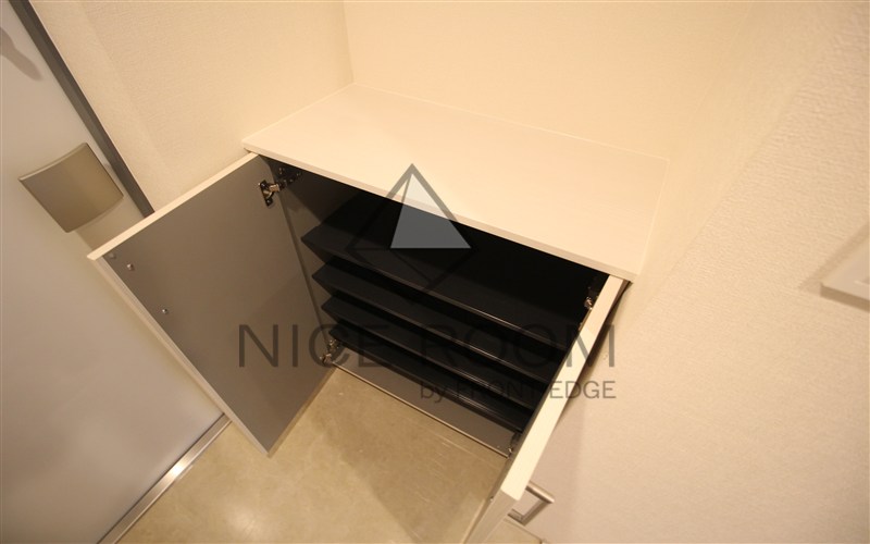 ArtizA瓦屋町Ⅰ 玄関収納 ArtizA瓦屋町Ⅰ 玄関収納