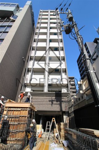ファーストフィオーレ本町イースト