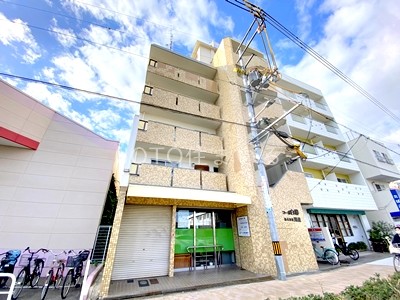 コーポ白樺古市の外観