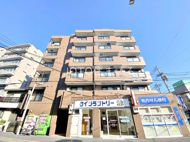 フローラルステージ成育の外観