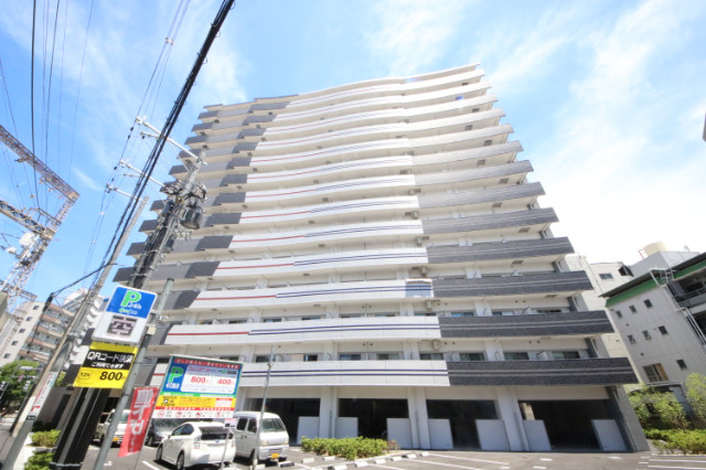 セレニテ京橋クレアの外観