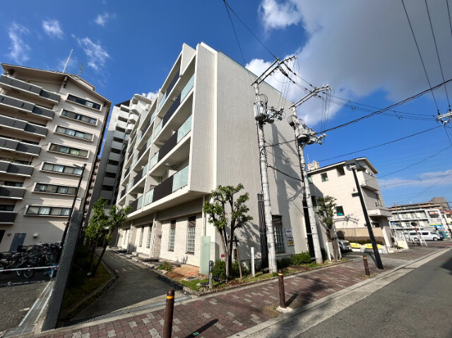 デイグラン鶴見の外観