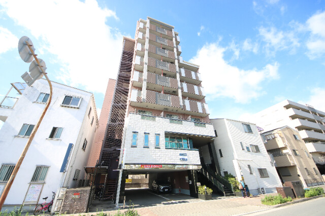 パレ・ドゥ鶴見緑地