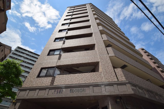 大阪市西区江戸堀３丁目の賃貸マンションの外観