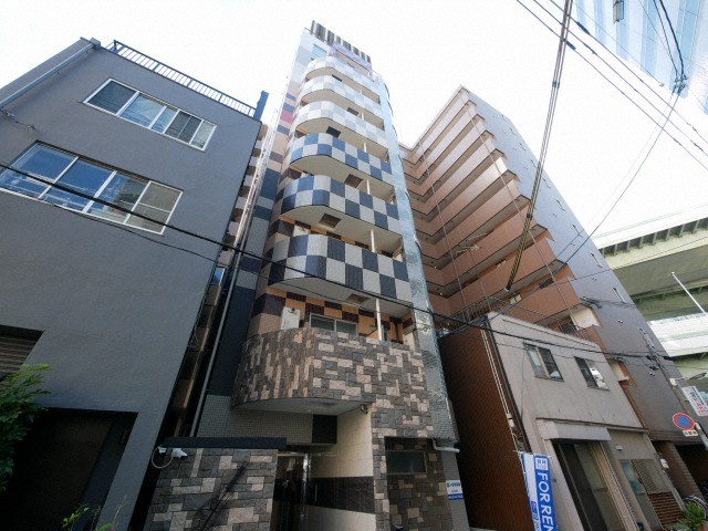 大阪市西区立売堀４丁目の賃貸マンションの外観
