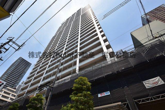 大阪市西区新町１丁目の賃貸マンションの外観