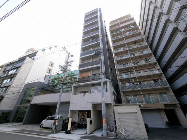 大阪市西区南堀江３丁目の賃貸マンションの外観