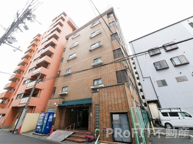 サンプラザ浪速1番館の外観