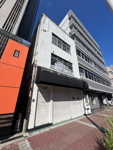 バイリンクビル大国町駅前の外観