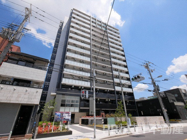 エステムコート難波Ⅴブロードの外観