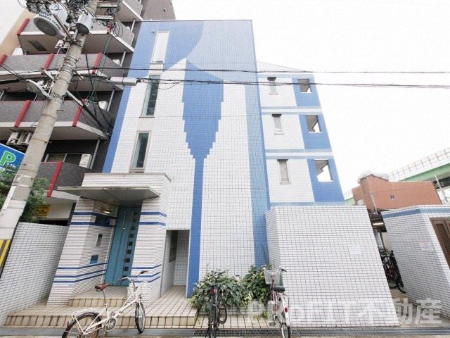 ボアドゥブルーの外観