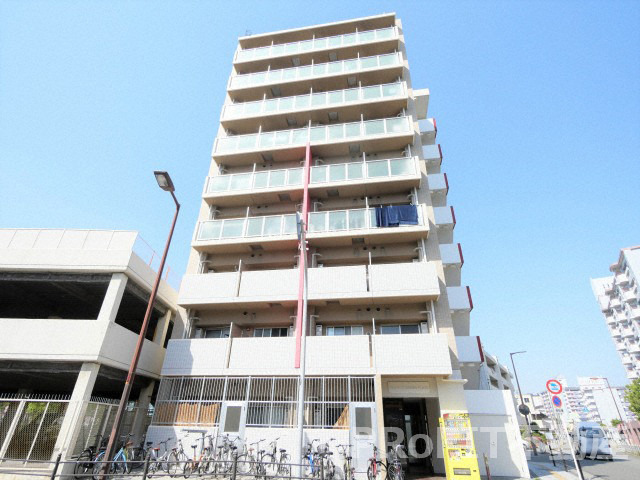 フレイランスNAMBA PLACEの外観