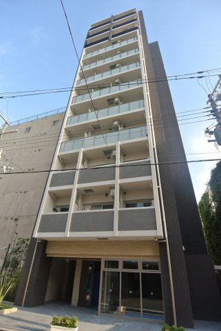 クリスタルグランツうめきたの外観