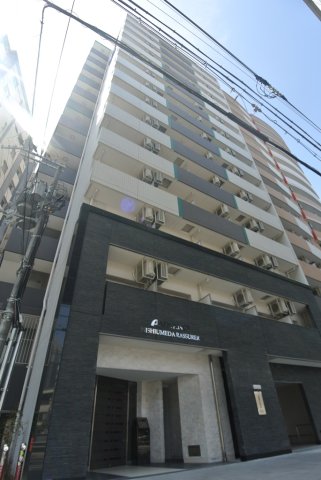 アドバンス西梅田ラシュレの外観