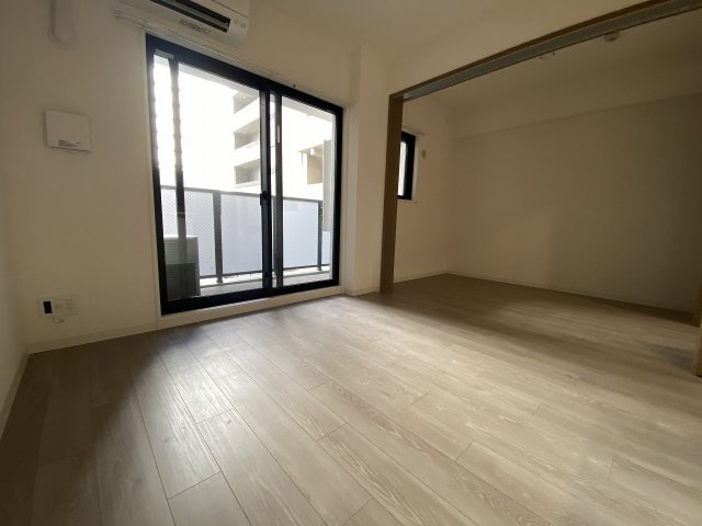 居間