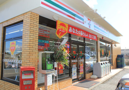 【コンビニエンスストア】セブン－イレブン大阪鶴野町店まで143ｍ