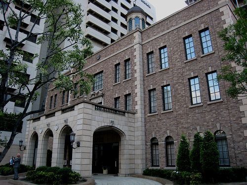 【総合病院】大阪府済生会中津病院まで612ｍ