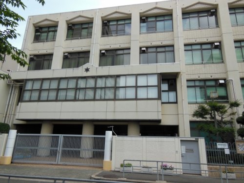 【小学校】大阪市立中津小学校まで1222ｍ