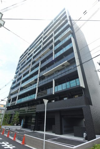 プレサンス西中島南方セレストの外観