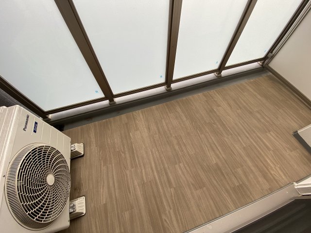 バルコニー バルコニー