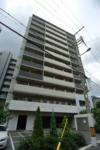 大阪市淀川区十三東３丁目の賃貸マンションの外観