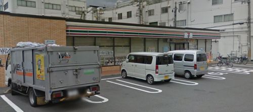 【コンビニエンスストア】セブン－イレブン 大阪森小路１丁目店まで291ｍ