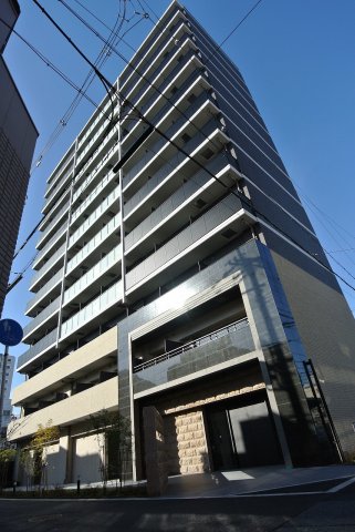 ライジングメゾン新大阪サウスの外観