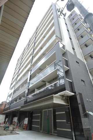 エスリード大阪グランゲートの外観