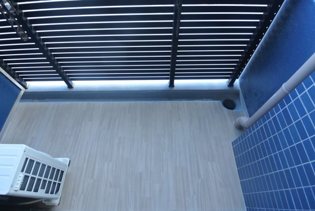 バルコニー バルコニー