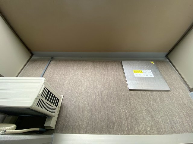 バルコニー バルコニー