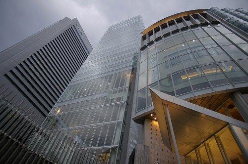 【ショッピングセンター】HERBIS PLAZA ENTまで435ｍ