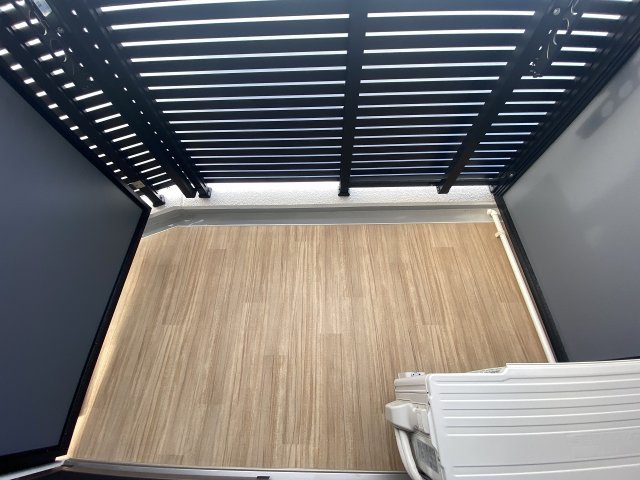 バルコニー バルコニー