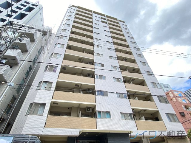 アーデンタワー北堀江の外観