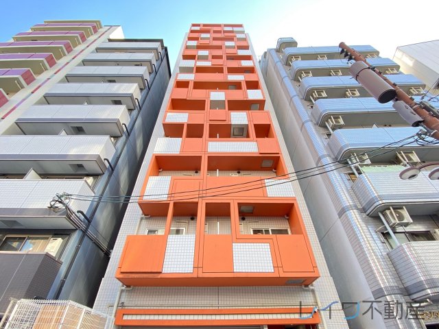 Zeus難波CUBEの外観