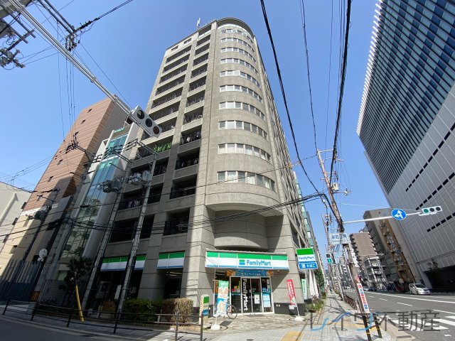 レジディア心斎橋ウエストの外観