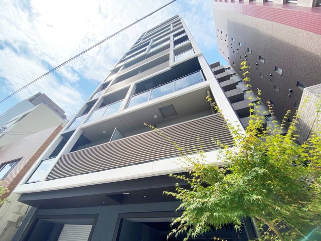 シーズンフラッツ靭本町の外観