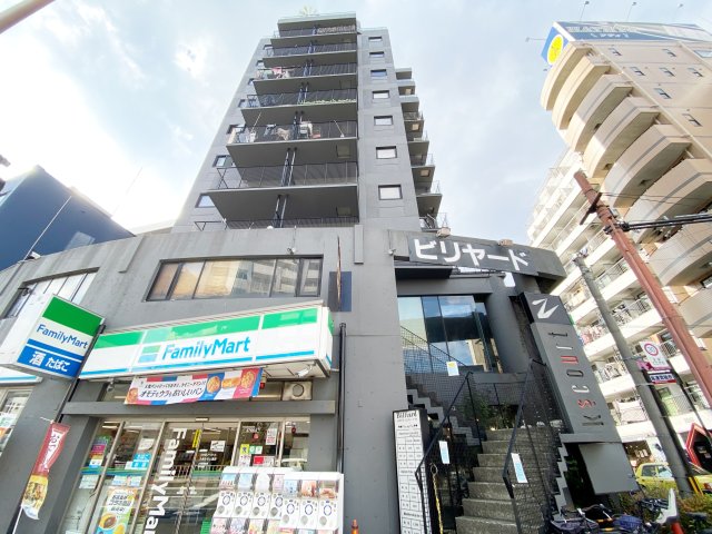 Ｋ’ｓ　ＣＯＵＲＴの外観