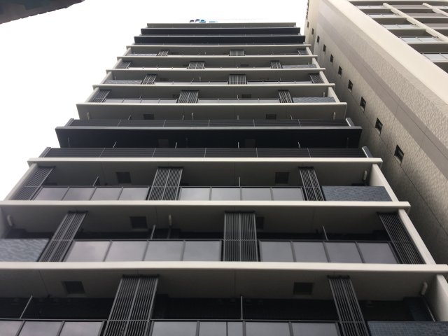 プレサンスＯＳＡＫＡ　ＤＯＭＥＣＩＴＹビーツの外観