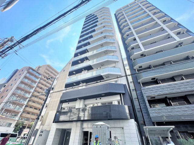 セレニテ本町リアン
