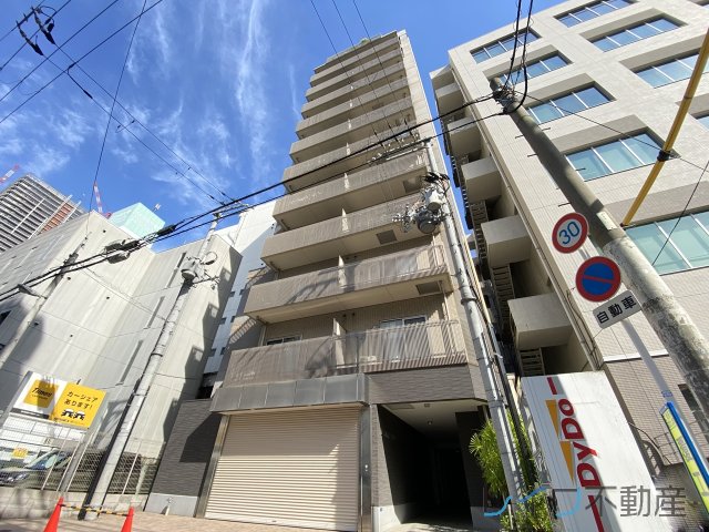ブランケットビルの外観
