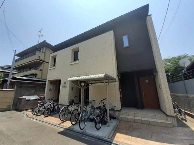 コンパートメント　アゴラ