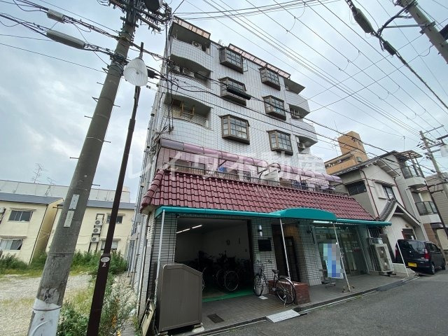 シャトー映光鶴橋の外観