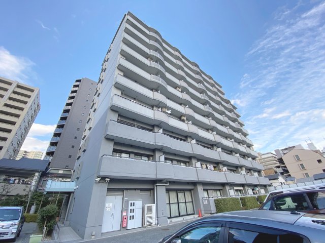 グレイスコート上本町の外観