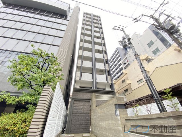 ファーストフィオーレ本町イーストの外観