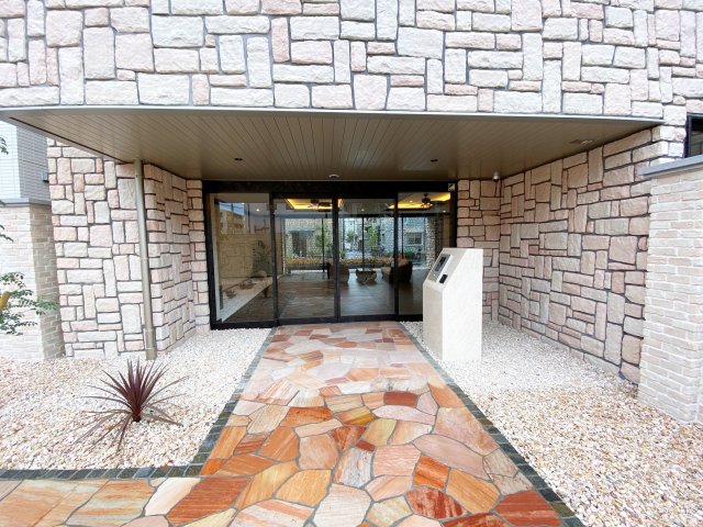 エントランス エントランス