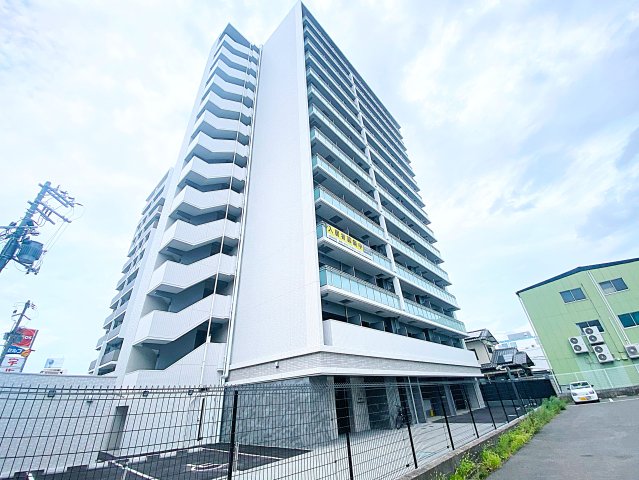 ファーストフィオーレ長田グランディール