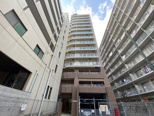 レジディア谷町の外観