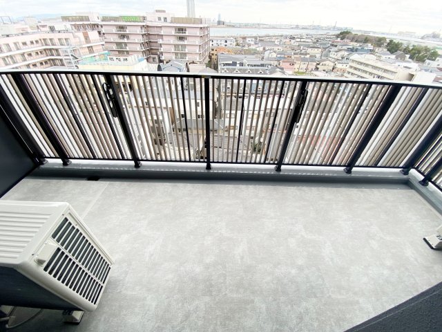 バルコニー バルコニー