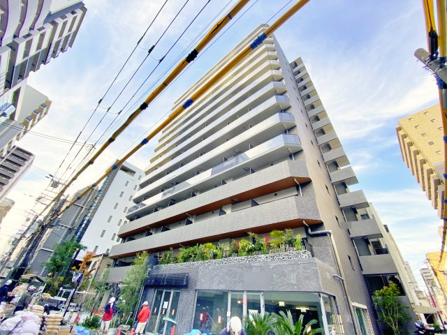 コンフォリア・リヴ博労町一丁目Qの外観