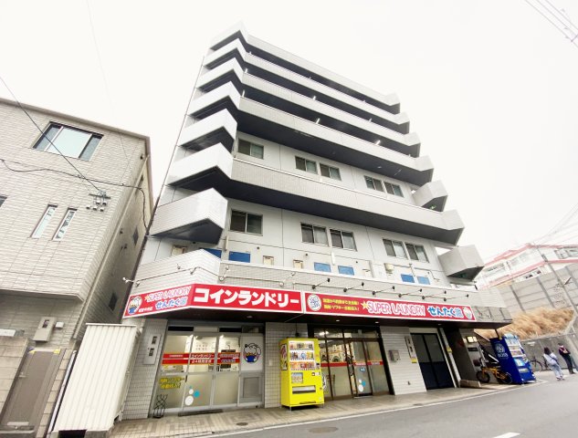 エフアール城東中央の外観